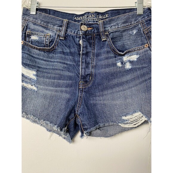 American Eagle Relaxed Shorts Women's Size 2 Dark Wash Distressed Blue - Picture 9 of 11